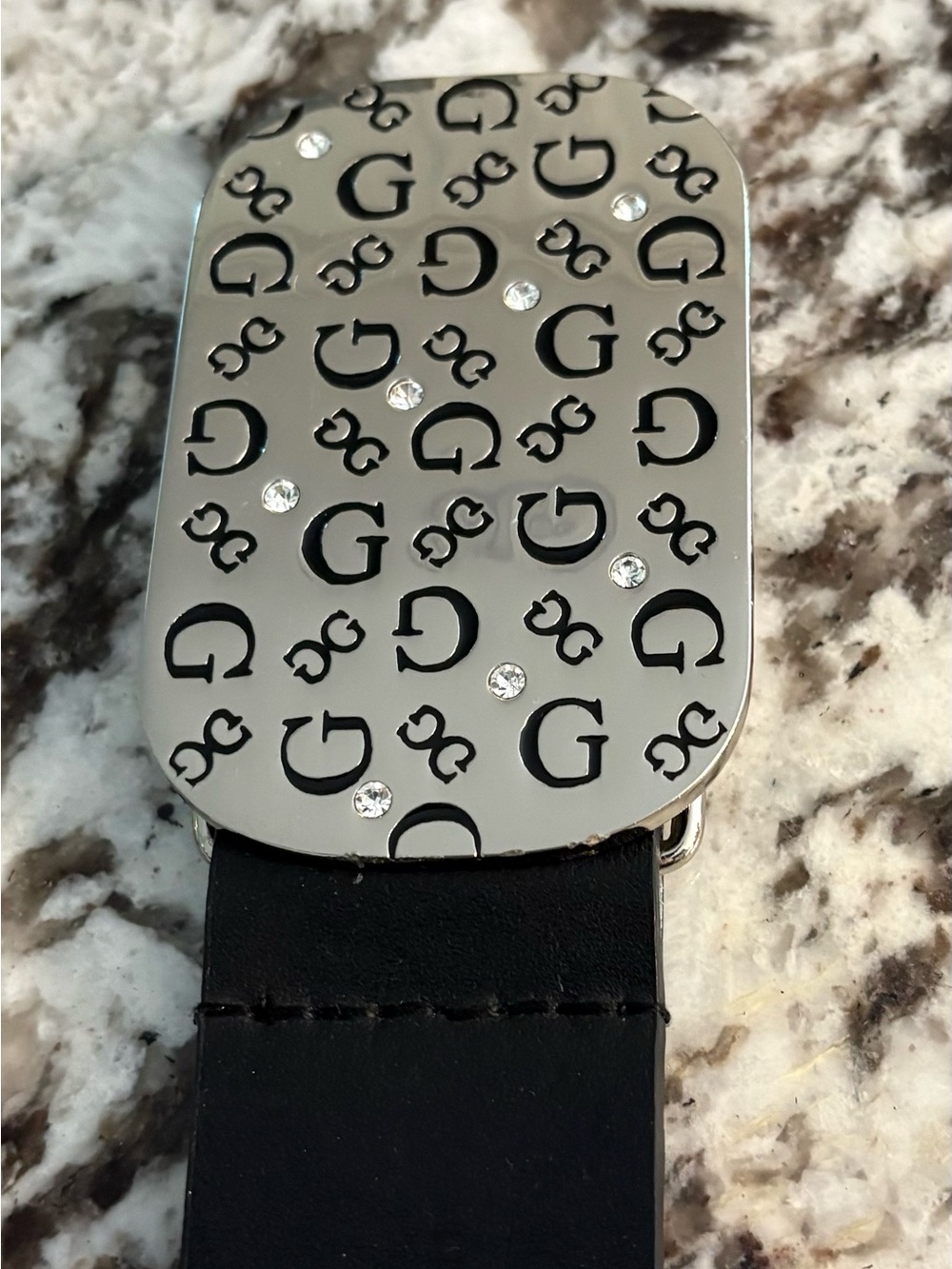 โจ VINTAGE Y2K GUESS SILVER MONOGRAM RHINESTONE BELT โจ